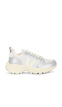 Veja Venturi Ii Sneaker in Metallic Silver | Pearl  Pierre  Inox Low Top Sneakers for Women