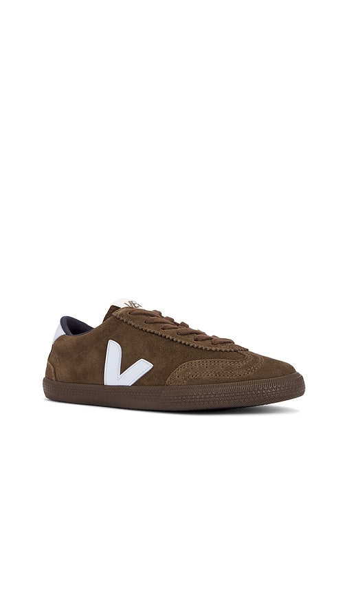 Veja Volley Sneaker in Chocolate