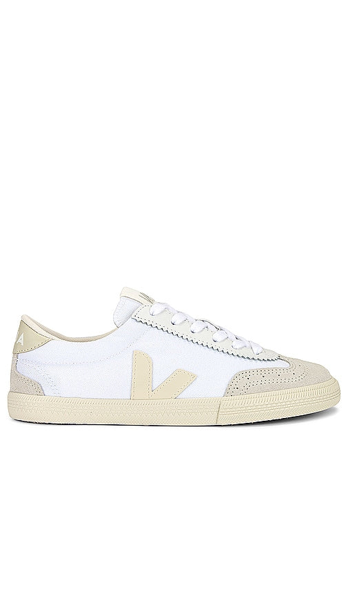 Veja Volley Sneaker in White - Baskets Veja Volley en blanc - Veja Volley 白色运动鞋 - Veja Volley Sneaker in Weiß - VEJA 발리 스니커즈화이트 색상 - Sneaker Veja Volley in bianco