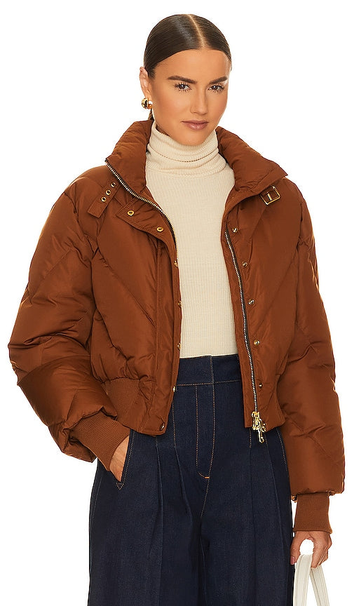 Veronica Beard Burdette Puffer in Brown - Veronica Beard Doudoune Burdette en marron - Veronica Beard Burdette 棕色羽绒服 - Veronica Beard Burdette Puffer in Braun - Veronica Beard Burdette 퍼퍼 브라운 색상 - Piumino Veronica Beard Burdette in marrone