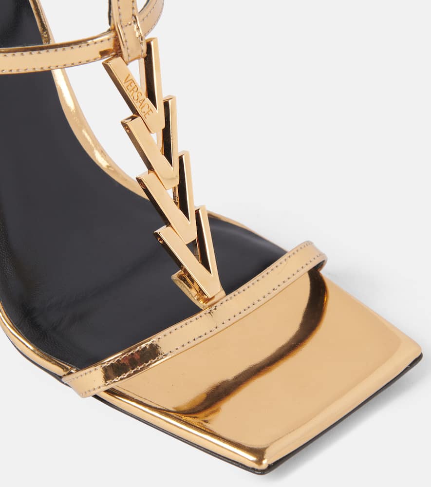 Versace V2025 Chain metallic leather sandals