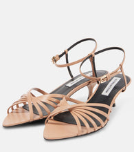Victoria Beckham 50 leather sandals