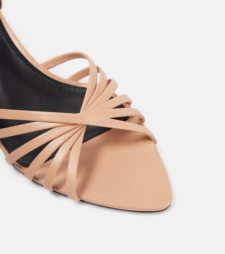 Victoria Beckham 50 leather sandals