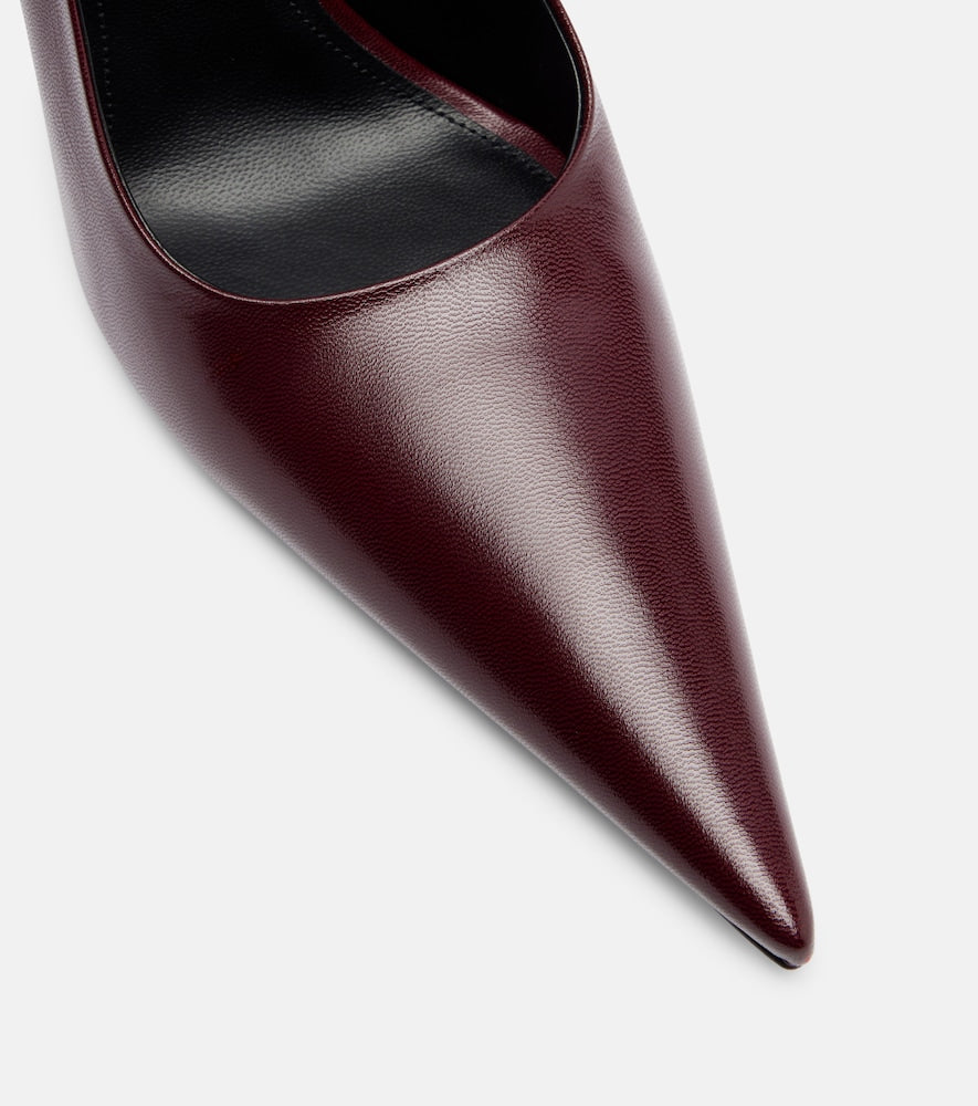 Victoria Beckham Leather pumps
