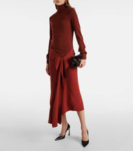 Victoria Beckham Mini croc-effect leather clutch