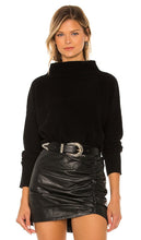Vince Boiled Funnel Neck Pullover in Black - Vince - Pull à col cheminée bouilli en noir - Vince 黑色水煮漏斗领套头衫 - Vince Boiled Trichterhalspullover in Schwarz - Vince Boiled 퍼널 넥 풀오버 블랙 색상 - Pullover Vince con collo a imbuto bollito in nero