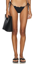 Vix Swimwear Firenze Lou Bikini Bottom in Black - Vix maillots de bain Firenze Lou bas de bikini en noir - Vix Swimwear Firenze Lou 黑色比基尼泳裤 - Vix Bademode Firenze Lou Bikinihose in Schwarz - Vix Swimming Firenze Lou 비키니 하의 블랙 색상 - Slip bikini Vix Swim Firenze Lou in nero