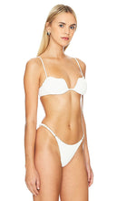 Vix Swimwear Firenze Lou Bikini Top in White