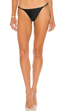 Vix Swimwear Paula Bikini Bottom in Black - Vix maillots de bain Paula bas de bikini en noir - Vix Swimwear Paula 黑色比基尼泳裤 - Vix Bademode Paula Bikinihose in Schwarz - Vix Swimming Paula 비키니 하의 블랙 색상 - Slip bikini Paula del costume da bagno Vix in nero