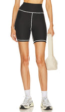 WeWoreWhat Corset Biker Short in Black - WeWoreWhat - Short motard corset en noir - WeWoreWhat 黑色紧身胸衣机车短裤 - WeWoreWhat Korsett-Biker-Shorts in Schwarz - WeWoreWhat 코르셋 바이커 쇼트블랙 색상 - WeWoreWhat Corsetto Biker Short in nero