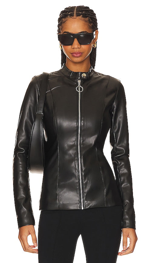 WeWoreWhat Faux Leather Fitted Moto Jacket in Black - WeWoreWhat - Veste de moto ajustée en similicuir - Noir - WeWoreWhat 黑色人造皮革合身机车夹克 - WeWoreWhat Kunstleder-Motojacke in Schwarz - WeWoreWhat 인조 가죽 핏 모토 재킷블랙 색상 - WeWoreWhat Giacca da moto aderente in ecopelle in nero
