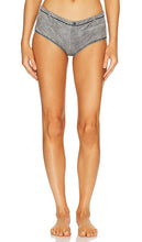 WeWoreWhat Moto Booty Swim Short in Grey - WeWoreWhat - Short de bain Moto Booty - Gris - WeWoreWhat 灰色 Moto Booty 泳裤 - WeWoreWhat Moto Booty Badeshorts in Grau - WeWoreWhat 모토 부티 스윔 쇼츠 그레이 색상 - WeWoreWhat Pantaloncini da bagno Moto Booty in grigio