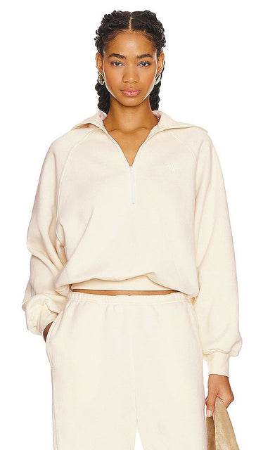 WellBeing + BeingWell Layne Half Zip Pullover in White - WellBeing + BeingWell - Layne - Pull à demi-fermeture éclair - Blanc - WellBeing + BeingWell Layne 白色半拉链套头衫 - WellBeing + BeingWell Layne Pullover mit halbem Reißverschluss in Weiß - WellBeing + BeingWell Layne 하프 지퍼 풀오버 ​​화이트 색상 - WellBeing + BeingWell Pullover con mezza zip Layne in bianco