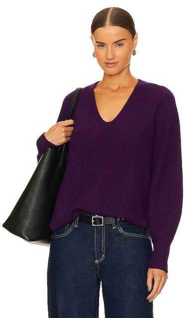 White + Warren Blouson Sleeve V-neck in Purple - White + Warren - Blouson à manches et col en V violet - 白色 + Warren 紫色束口袖 V 领 - Weiß + Warren Blousonärmel mit V-Ausschnitt in Lila - White + Warren Blouson 슬리브 V 넥 퍼플 색상 - Bianco + giacca Warren con scollo a V e maniche in viola