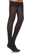 Wolford Velvet De Luxe 50 Stay-up in Black - Wolford Velvet De Luxe 50 Stay-up en noir - Wolford Velvet De Luxe 50 Stay-up 黑色 - Wolford Velvet De Luxe 50 Stay-up in Schwarz - Wolford Velvet De Luxe 50 스테이업 블랙 색상 - Autoreggente Wolford Velvet De Luxe 50 in nero