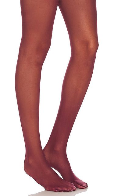 Wolford x REVOLVE Individual 20 Tights in Burgundy - Collants Wolford x REVOLVE Individual 20 en Bordeaux - Wolford x REVOLVE individual 20 酒红色紧身裤 - Wolford x REVOLVE Individual 20 Strumpfhosen in Burgund - Wolford x REVOLVE 인디비주얼 20 타이즈 버건디 - Wolford x REVOLVE Individual 20 collant in Borgogna