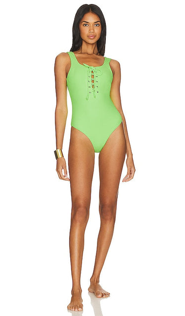 YEAR OF OURS Football One Piece Bikini in Green - Bikini une pièce de football YEAR OF OURS en vert - YEAR OF OURS 绿色足球一件式比基尼 - YEAR OF OURS Fußball-Einteiler-Bikini in Grün - YEAR OF OURS 풋볼 원피스 비키니 그린 색상 - ANNO DEL NOSTRO Bikini intero da calcio in verde
