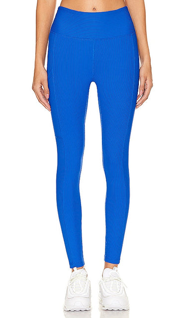 YEAR OF OURS Ribbed Pocket Legging in Blue - YEAR OF OURS Legging côtelé avec poche en bleu - YEAR OF OURS 蓝色罗纹口袋打底裤 - JAHR UNSERER gerippten Taschen-Leggings in Blau - YEAR OF OURS 골지 포켓 레깅스 블루 색상 - ANNO DEI NOSTRI Leggings con tasche a costine in blu