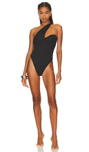 YEVRAH SWIM Antibes One Shoulder One Piece in Black - YEVRAH SWIM Antibes une épaule une pièce en noir - YEVRAH SWIM Antibes 一肩背一件式黑色 - YEVRAH SWIM Antibes One-Shoulder-Einteiler in Schwarz - YEVRAH SWIM Antibes 원숄더 원피스 블랙 색상 - Costume intero monospalla YEVRAH SWIM Antibes in nero