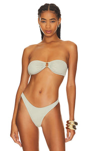 YEVRAH SWIM Cannes Bandeau Bikini Top in Grey - Haut de bikini bandeau Cannes YEVRAH SWIM en gris - YEVRAH SWIM Cannes 灰色抹胸比基尼上衣 - YEVRAH SWIM Cannes Bandeau-Bikinioberteil in Grau - YEVRAH SWIM Cannes Bandeau 비키니 탑 그레이 색상 - Top bikini a fascia YEVRAH SWIM Cannes in grigio