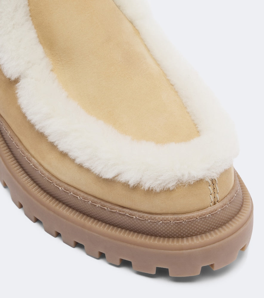 Yves Salomon Shearling-lined suede ankle boots (Beige) - Flat Boots