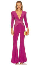 Zhivago Secret Jumpsuit in Fuchsia - Combinaison Zhivago Secret en fuchsia - Zivago Secret 紫红色连衣裤 - Schiwago-Geheimoverall in Fuchsia - Zhivago 시크릿 점프수트 - Tuta segreta di Zivago in fucsia