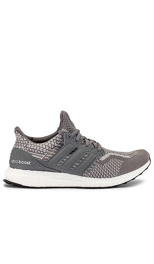 adidas Originals Ultraboost DNA 5.0 Sneaker in Grey - adidas Originals - Ultraboost DNA 5.0 - Baskets - Gris - adidas Originals Ultraboost DNA 5.0 灰色运动鞋 - adidas Originals Ultraboost DNA 5.0 Sneaker in Grau - adidas Originals Ultraboost DNA 5.0 스니커즈그레이 색상 - Sneaker adidas Originals Ultraboost DNA 5.0 in grigio
