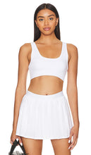alo Seamless Super Lite Bra in White - alo - Soutien-gorge Super Lite sans coutures - Blanc - alo 白色无缝 Super Lite 文胸 - alo Seamless Super Lite BH in Weiß - alo 심리스 슈퍼 라이트 브라 화이트 색상 - Reggiseno Super Lite senza cuciture alo in bianco