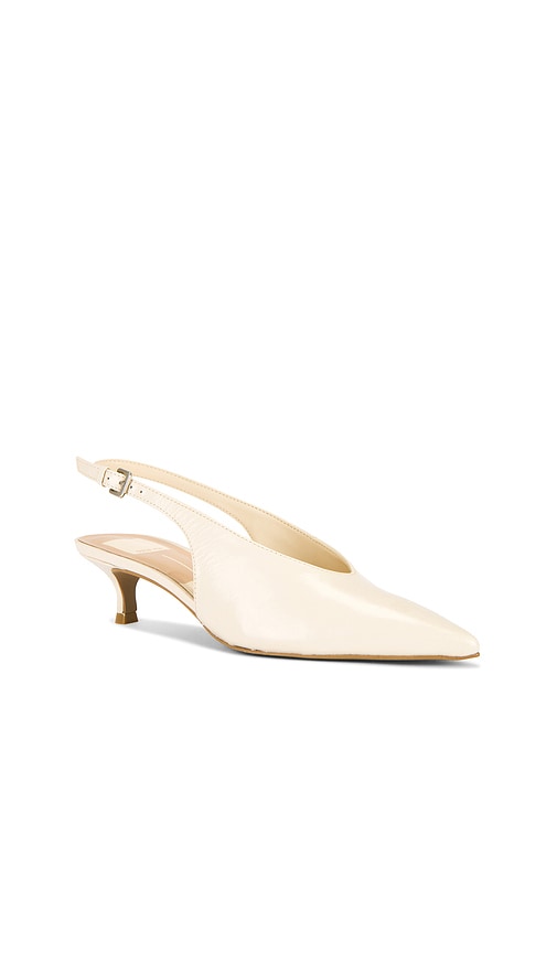 Dolce Vita Alenna Pump in Cream
