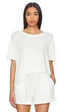 eberjey Gisele Everyday T Shirt in Ivory - eberjey Gisele T-shirt de tous les jours en ivoire - eberjey Gisele 象牙色日常 T 恤 - Eberjey Gisele Everyday T-Shirt in Elfenbein - eberjey Gisele Everyday 티셔츠 아이보리 색상 - eberjey Maglietta Gisele Everyday in avorio