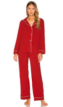 eberjey Gisele The Long PJ Set in Red - eberjey Gisele The Long PJ Set en rouge - eberjey Gisele 红色长款睡衣套装 - eberjey Gisele Das lange Pyjama-Set in Rot - eberjey Gisele 레드 롱 파자마 세트 - eberjey Gisele Il pigiama lungo in rosso