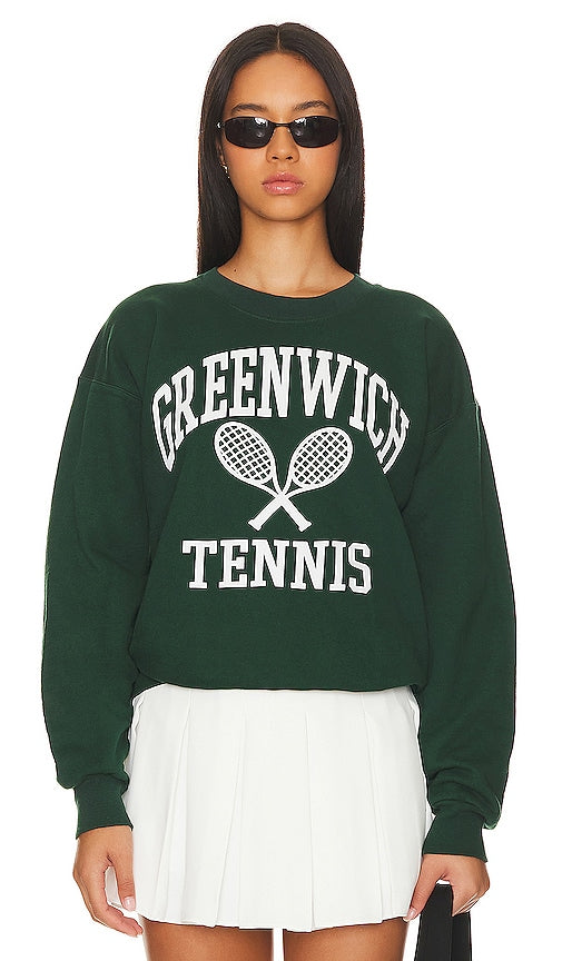 firstport Greenwich Tennis Crewneck Sweatshirt in Dark Green - firstport - Greenwich Tennis - Sweat ras du cou - Vert foncé - Firstport 格林威治网球圆领运动衫 深绿色 - Firstport Greenwich Tennis-Sweatshirt mit Rundhalsausschnitt in Dunkelgrün - firstport 그리니치 테니스 크루넥 스웻셔츠 색상 - Felpa girocollo da tennis firstport Greenwich in verde scuro