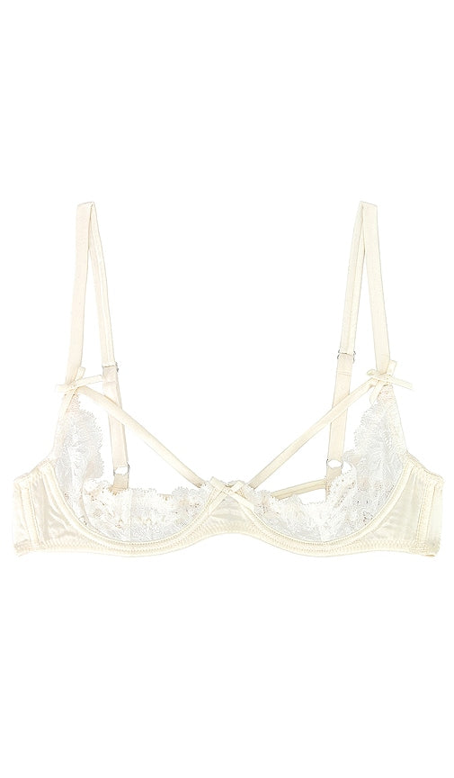 fleur du mal Charlotte Lace Peakaboo Bra in Ivory - fleur du mal Charlotte Lace Peakaboo Bra in Ivory - Fleur du mal Charlotte 蕾丝 Peakaboo 象牙色文胸 - fleur du mal Charlotte Spitzen-Peakaboo-BH in Elfenbein - fleur du mal 아이보리 색상의 Charlotte 레이스 피카부 브라 - fleur du mal Reggiseno Charlotte Lace Peakaboo in avorio
