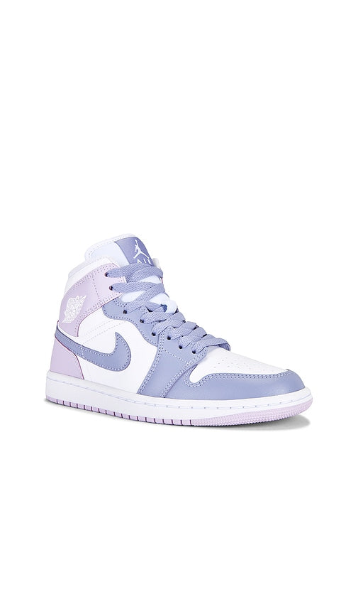Jordan Air Jordan 1 Mid Sneaker in Lavender