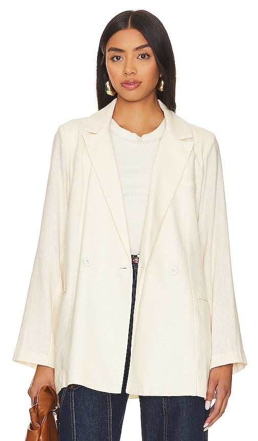krisa Linen Blazer in Cream - Krisa Blazer en Lin Crème - krisa 奶油色亚麻西装外套 - Krisa Leinenblazer in Creme - krisa 리넨 블레이저 - Krisa Blazer in lino color crema