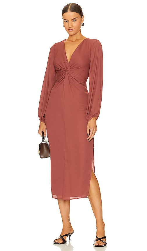 krisa Twist Front Maxi in Brown - Krisa - Maxi torsadé sur le devant en marron - krisa Twist Front Maxi 棕色 - krisa Twist Front Maxi in Braun - krisa 트위스트 프론트 맥시 브라운 색상 - Krisa Twist Frontale Maxi in marrone