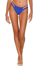lovewave The Carra Bottom in Blue - lovewave Le bas Carra en bleu - lovewave 蓝色卡拉底裤 - lovewave Das Carra-Bottom in Blau - lovewave THE Carra 바텀 블루 색상 - lovewave Il fondo Carra in blu