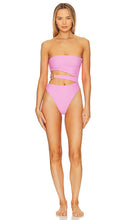 lovewave The Minako One Piece in Pink - lovewave Le One Piece Minako en rose - lovewave The Minako 海贼王 粉色 - lovewave Der Minako-Einteiler in Pink - lovewave THE 미나코 원피스 - lovewave Il pezzo unico di Minako in rosa