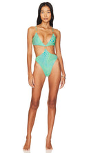 lovewave The Sayuri One Piece in Green - lovewave Le Sayuri One Piece en vert - lovewave 小百合 海贼王 绿色 - lovewave Der Sayuri Einteiler in Grün - lovewave THE 사유리 원피스 - lovewave Il pezzo unico Sayuri in verde