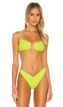 lovewave The Stassi Top in Green - lovewave Le haut Stassi en vert - lovewave Stassi 绿色上衣 - lovewave Das Stassi Top in Grün - lovewave THE Stassi 탑 - lovewave Il top Stassi in verde