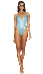 lovewave the Dionne One Piece in Blue - lovewave le maillot une pièce Dionne en bleu - lovewave 蓝色 Dionne 海贼王 - lovewave der Dionne Einteiler in Blau - lovewave the Dionne 원피스 블루 색상 - lovewave il Dionne One Piece in blu