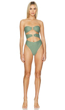 lovewave the Nicks One Piece in Olive - Lovewave The Nicks One Piece en olive - Lovewave 尼克斯海贼王橄榄色 - lovewave the Nicks Einteiler in Oliv - lovewave the Nicks 원피스 올리브 색상 - lovewave The Nicks One Piece in oliva