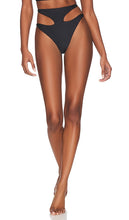 lovewave the Zumi High Waist Bottom in Black - lovewave le bas taille haute Zumi en noir - lovewave Zumi 黑色高腰底裤 - lovewave das Zumi High Waist Bottom in Schwarz - lovewave the Zumi 하이웨이스트 하의 - lovewave il fondo a vita alta Zumi in nero