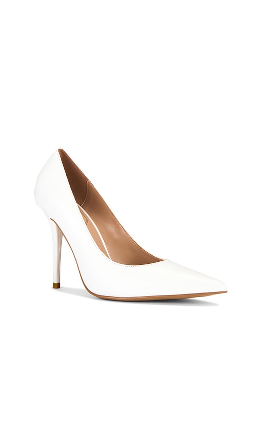 Michael Costello x REVOLVE Yasmeen Pump in White
