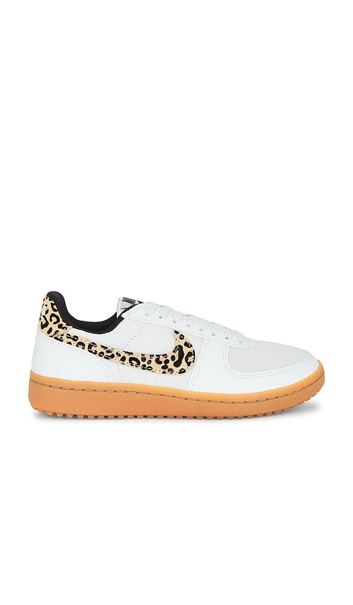 Nike Field General Se Sneaker in White | Off White  Sesame  Gum Light Brown & Bla Low Top Sneakers for Women