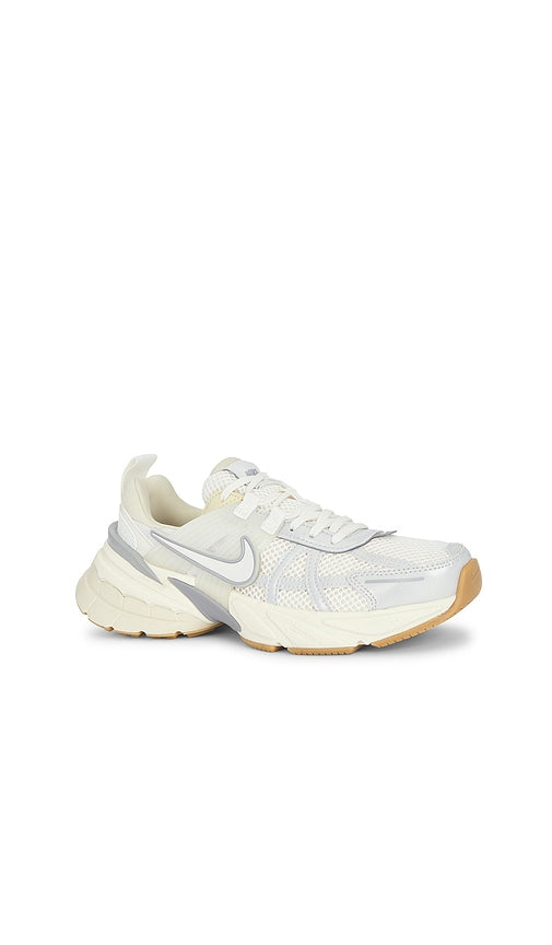 Nike V2k Run Sneaker in White
