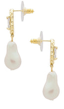 petit moments Abigail Earrings in White