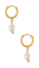 petit moments Alexandria Huggies in Metallic Gold