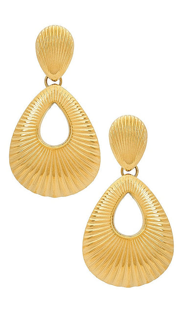 petit moments Darcy Earrings in Metallic Gold
