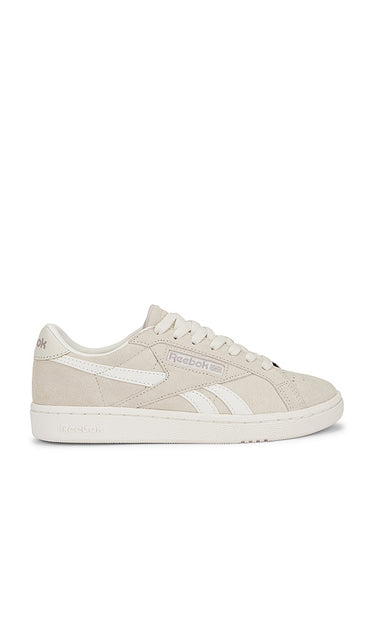 Reebok Heritage Court Sneaker in Beige | Vintage Chalk Low Top Sneakers for Women